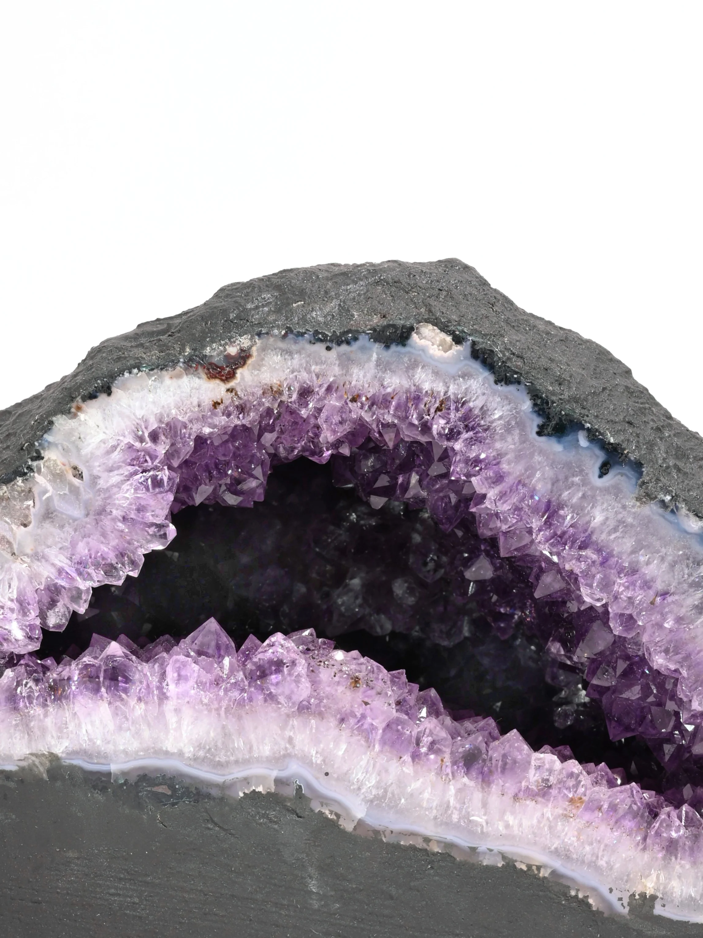 Amethyst Cathedral - Image 31
