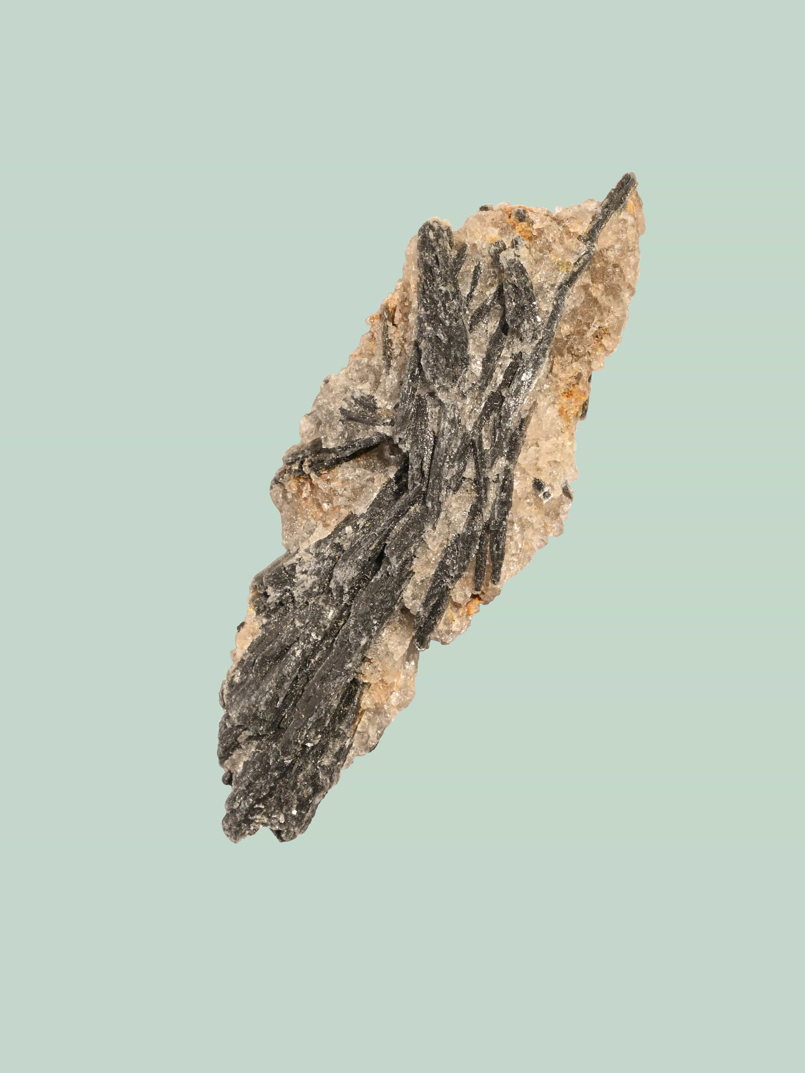 Black Kyanite - Image 19