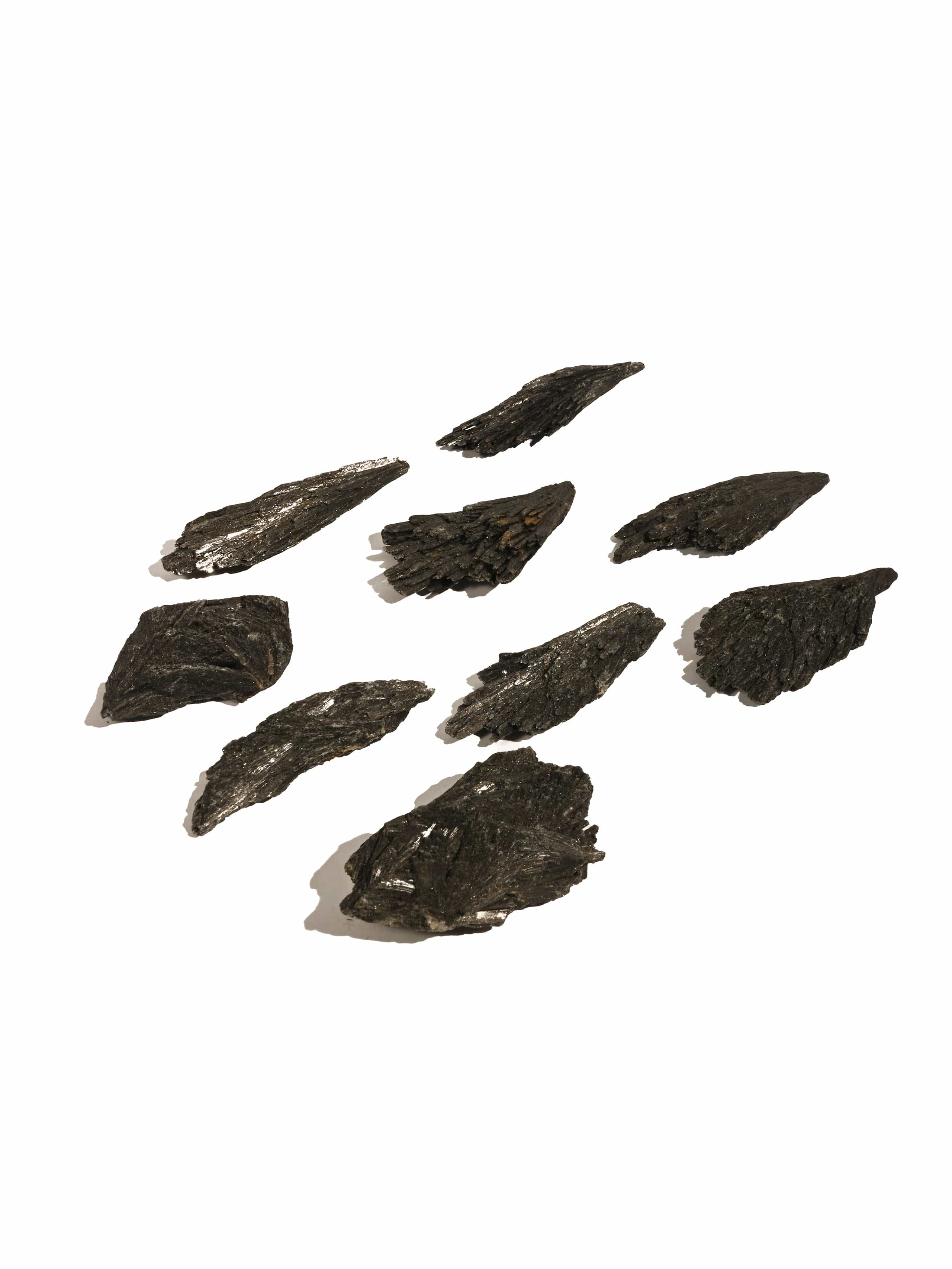 Black Kyanite - Image 7