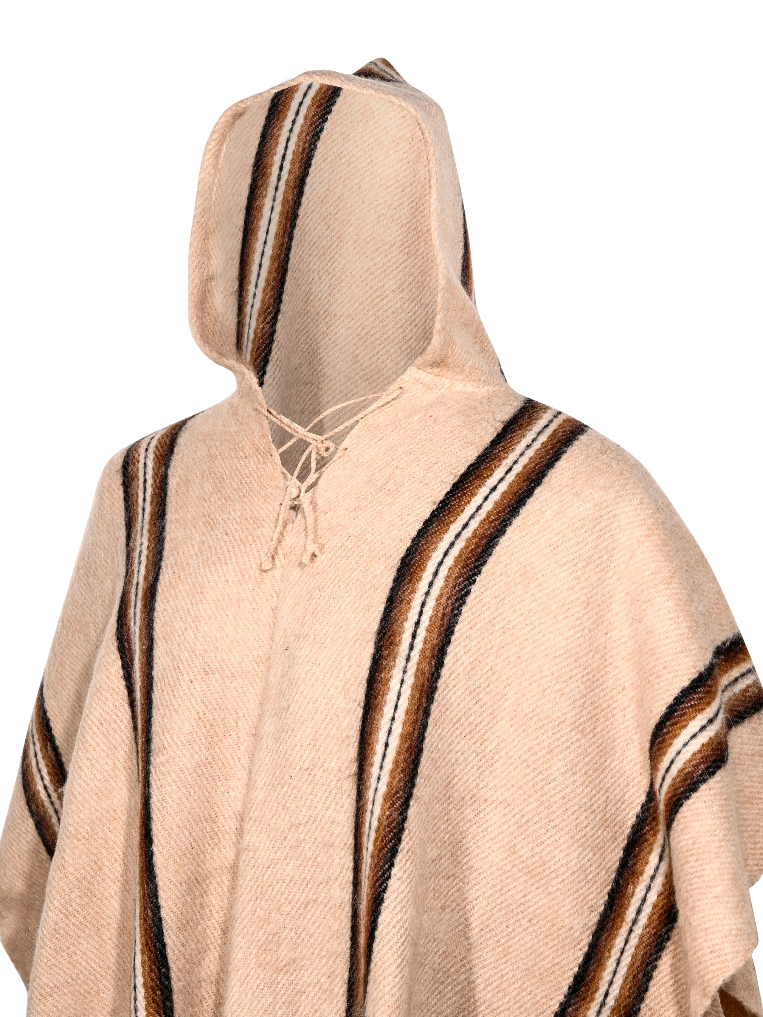 Bolivian "Illimani" Poncho with Hood - Image 17