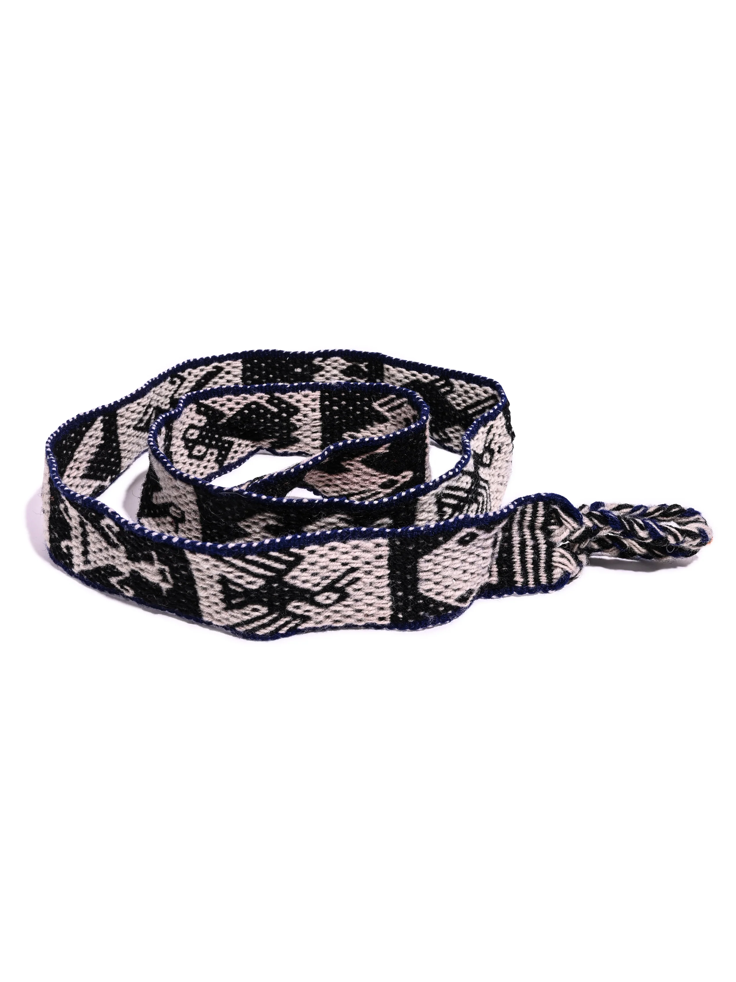 Chincheros Handwoven Chumpi Belt - Image 16