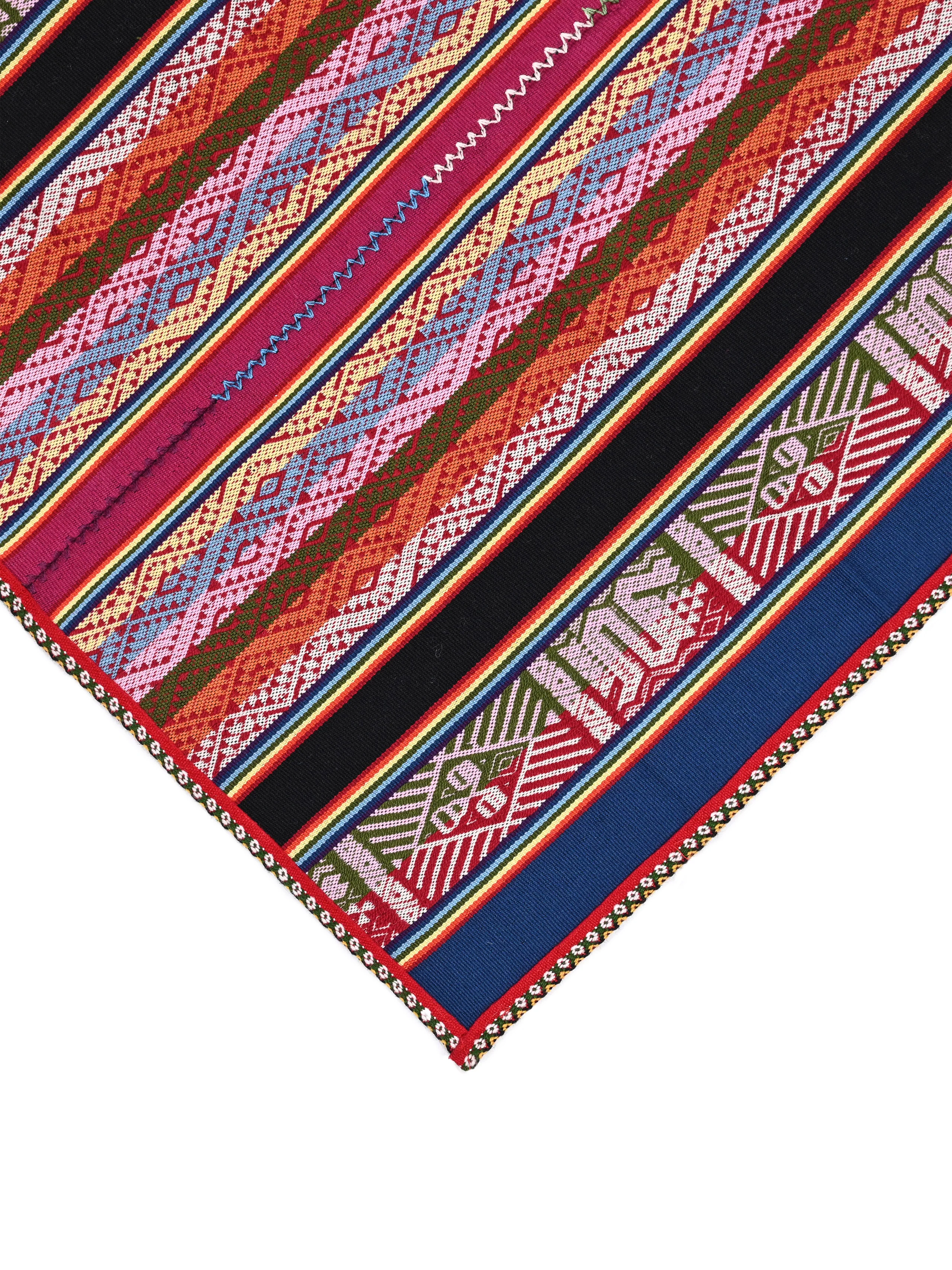 Chincheros Mestana Cloth - Image 3