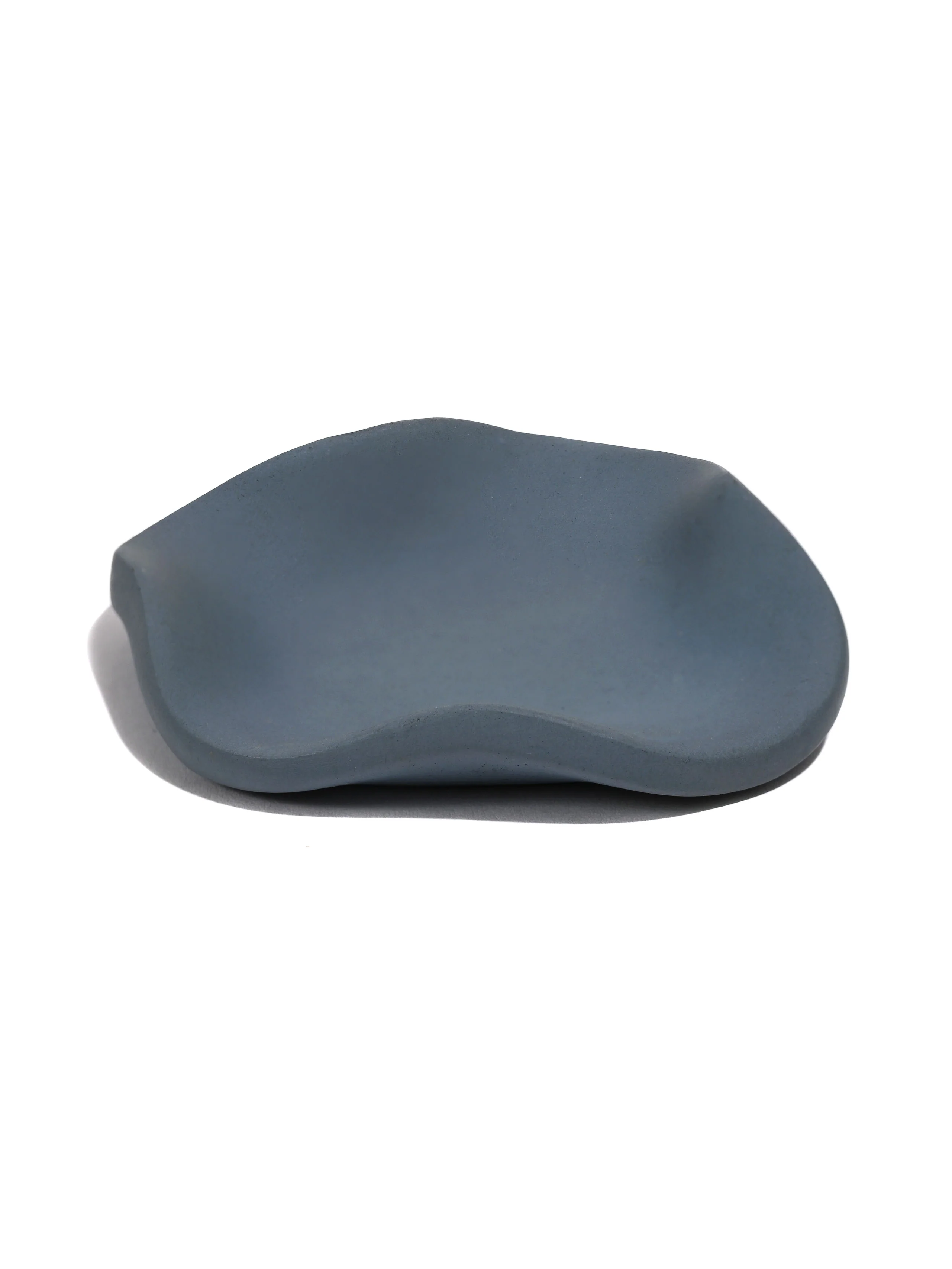 Concrete Wavy Tray - Image 12