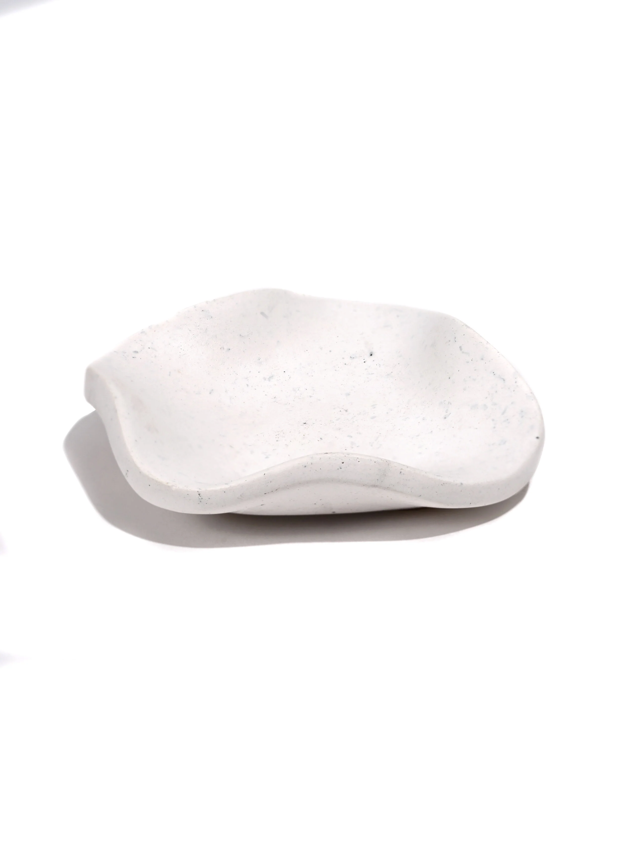 Concrete Wavy Tray - Image 3