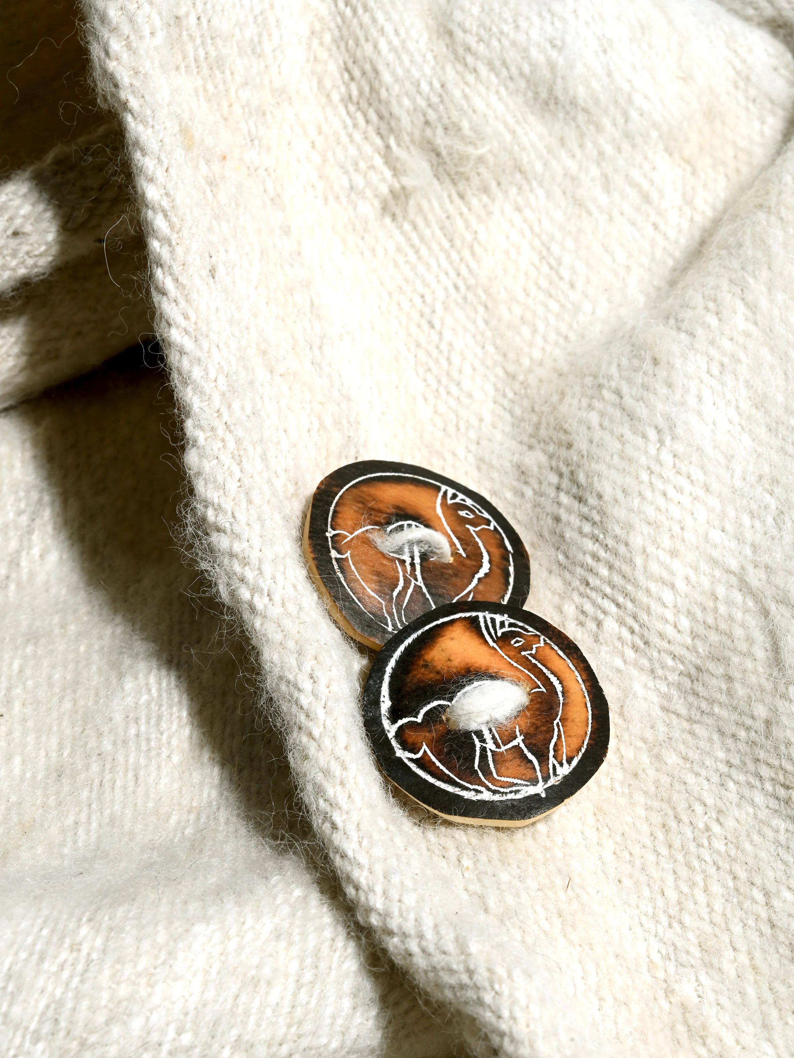 'Snowcapped Andes' - Hooded Alpaca Wool Poncho - Image 4