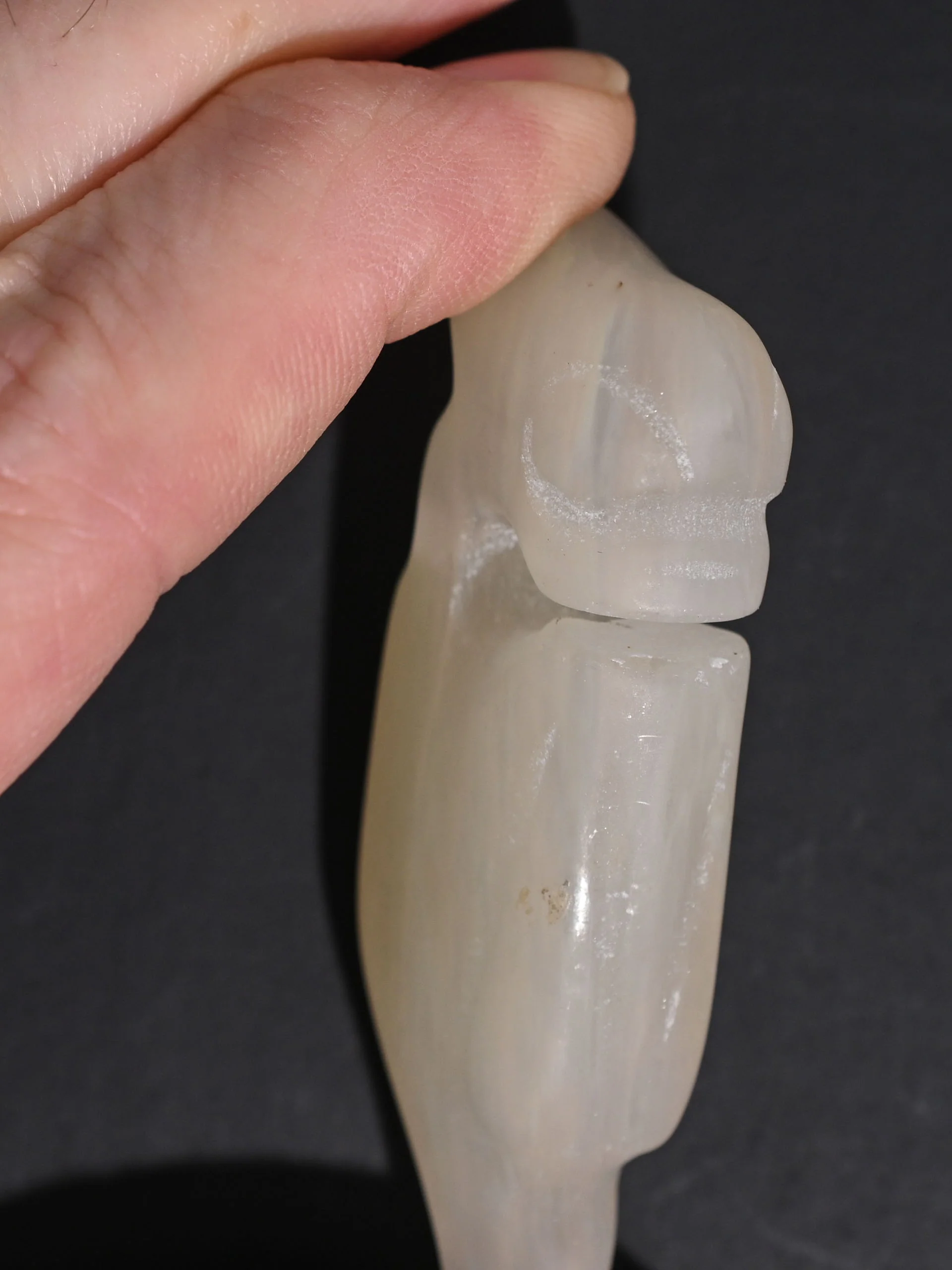 Hongshan Carved Clear Ice Opal - Image 5