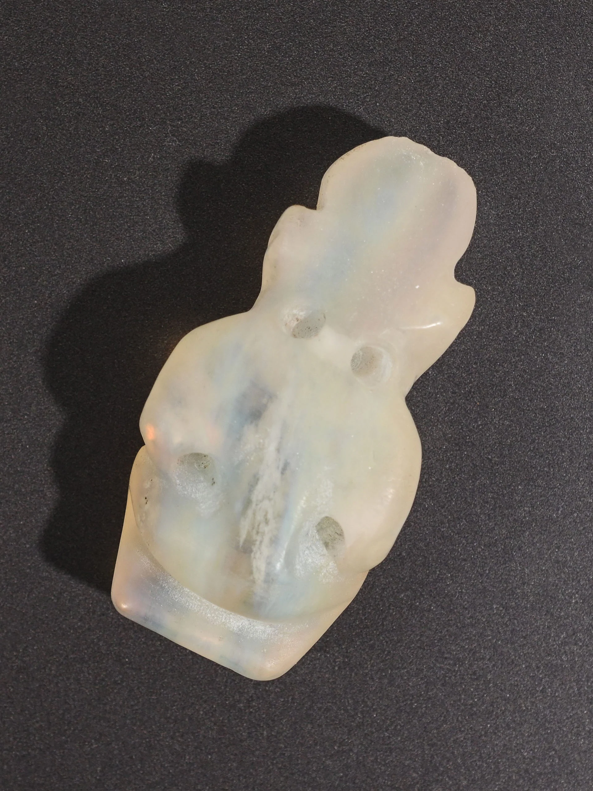 Hongshan Crystal Carved Shaman-figure - Image 12