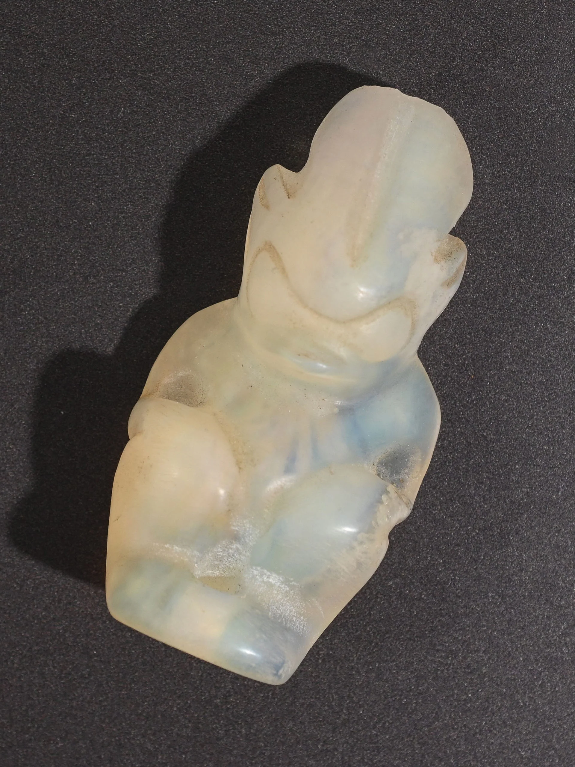 Hongshan Crystal Carved Shaman-figure - Image 13
