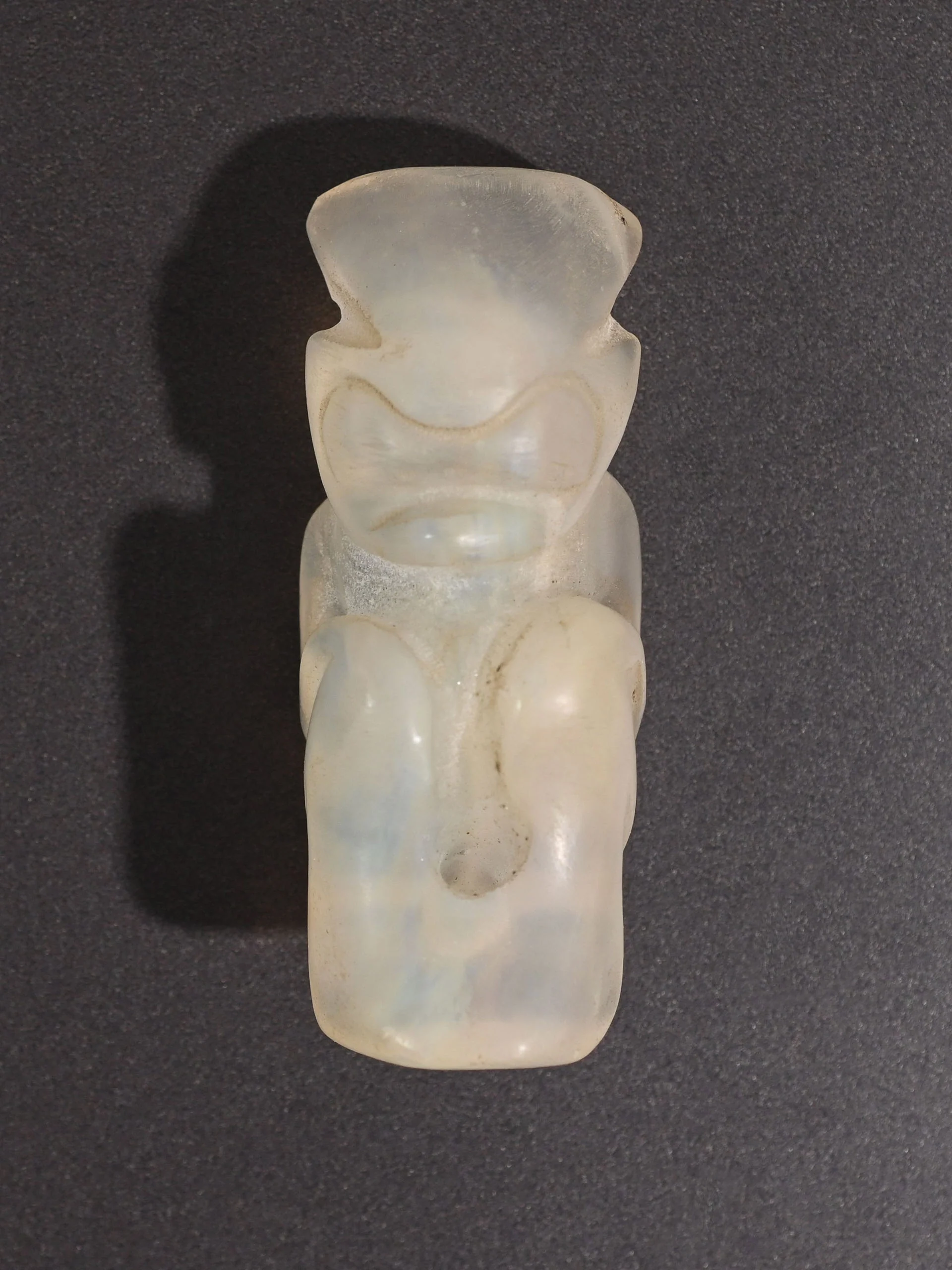 Hongshan Crystal Carved Shaman-figure - Image 7