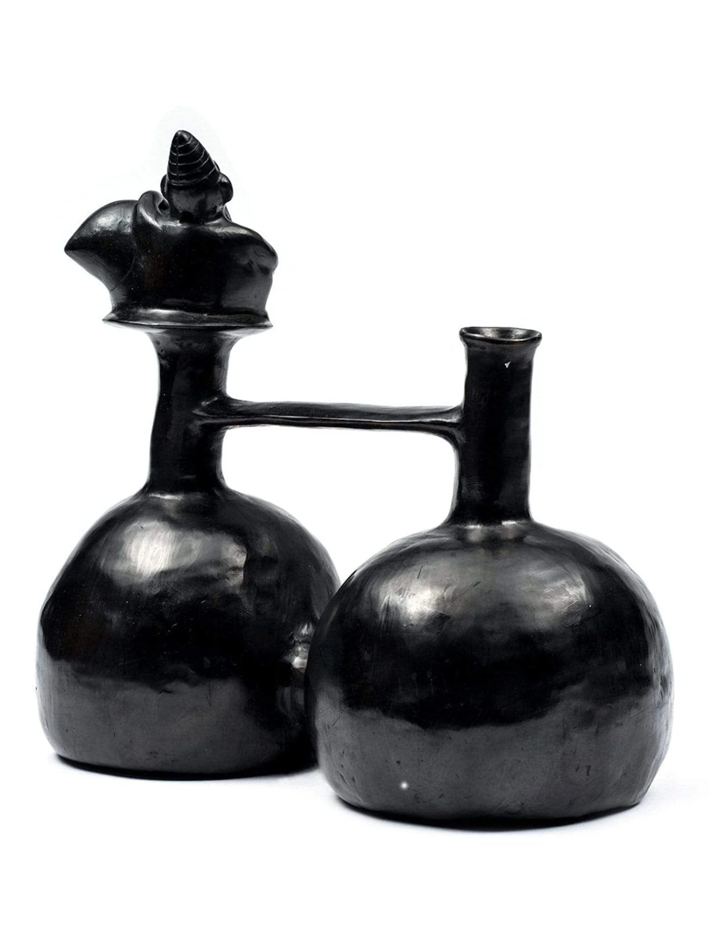 Huaco Silbador-Peruvian Water Whistling Vessel - Shaman with Vessel - Image 5