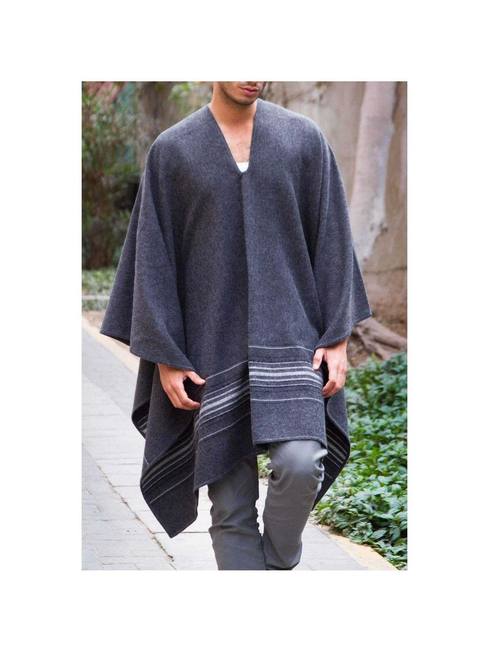 Alpaca Blend Poncho- Gray Nazca - Image 2