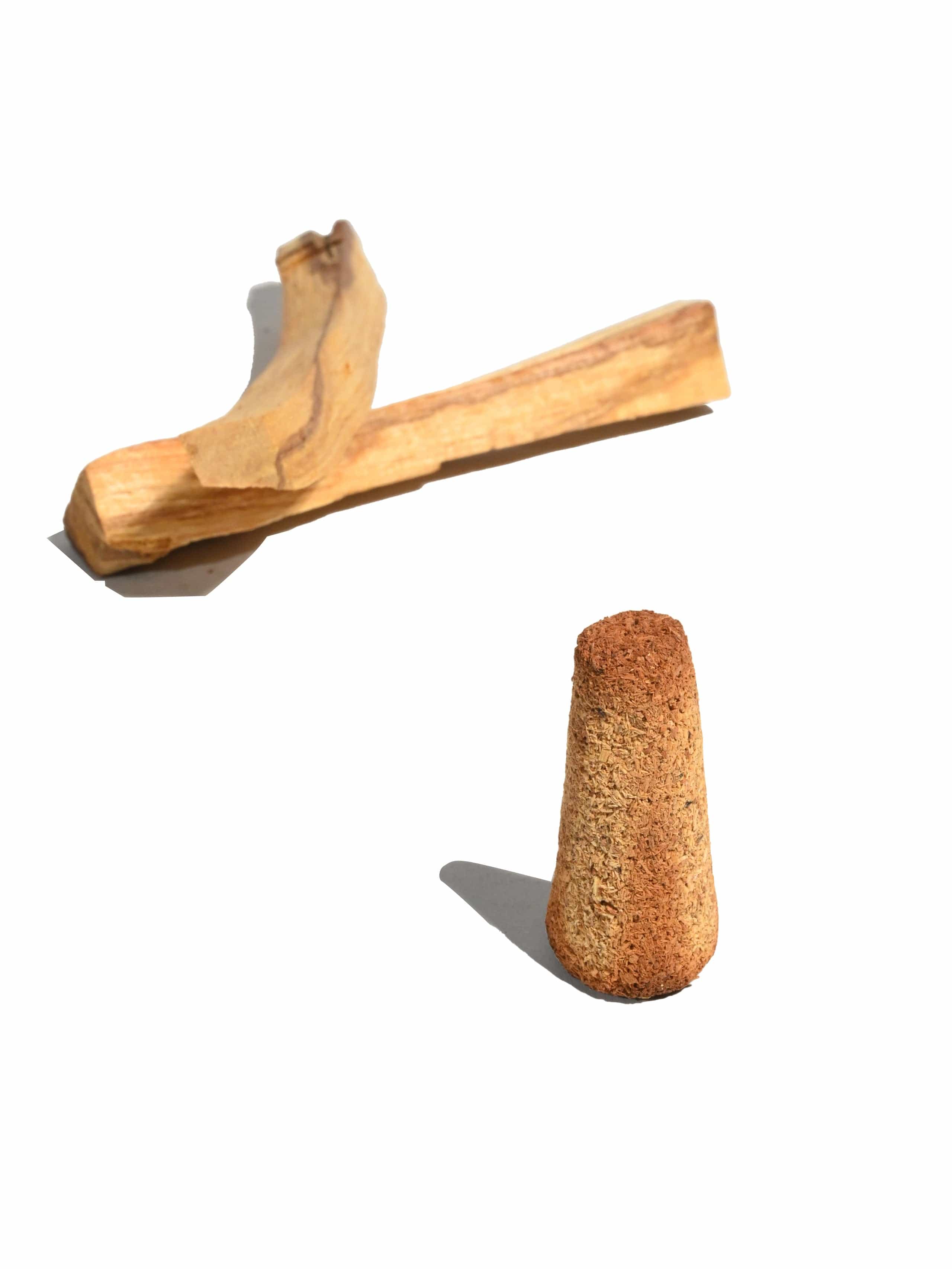 Palo Santo Cones & Cone Pieces -100 Piece - BULK - Image 4