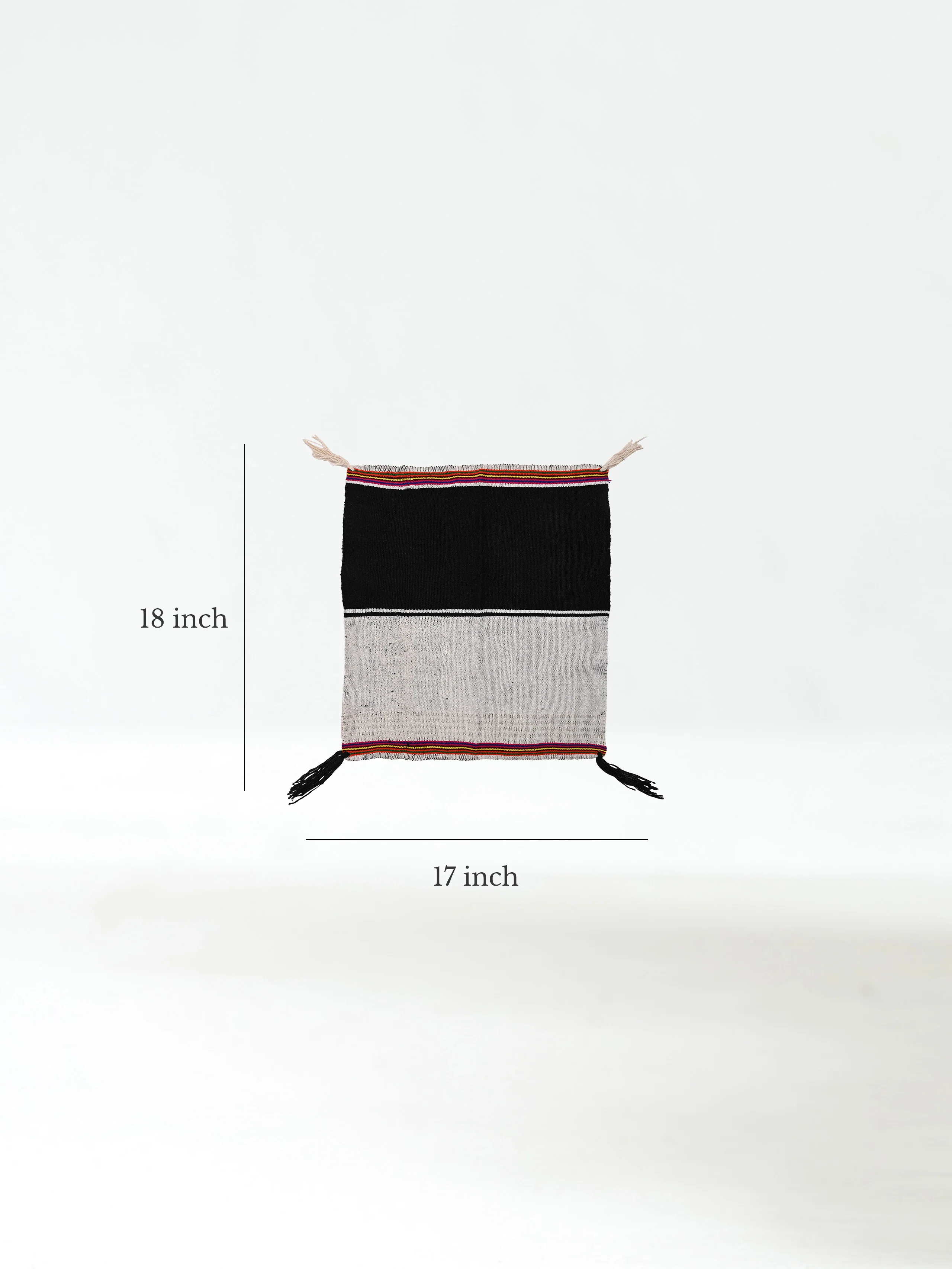 Q'ero Andean Carrying Cloth - Half Design - Image 4