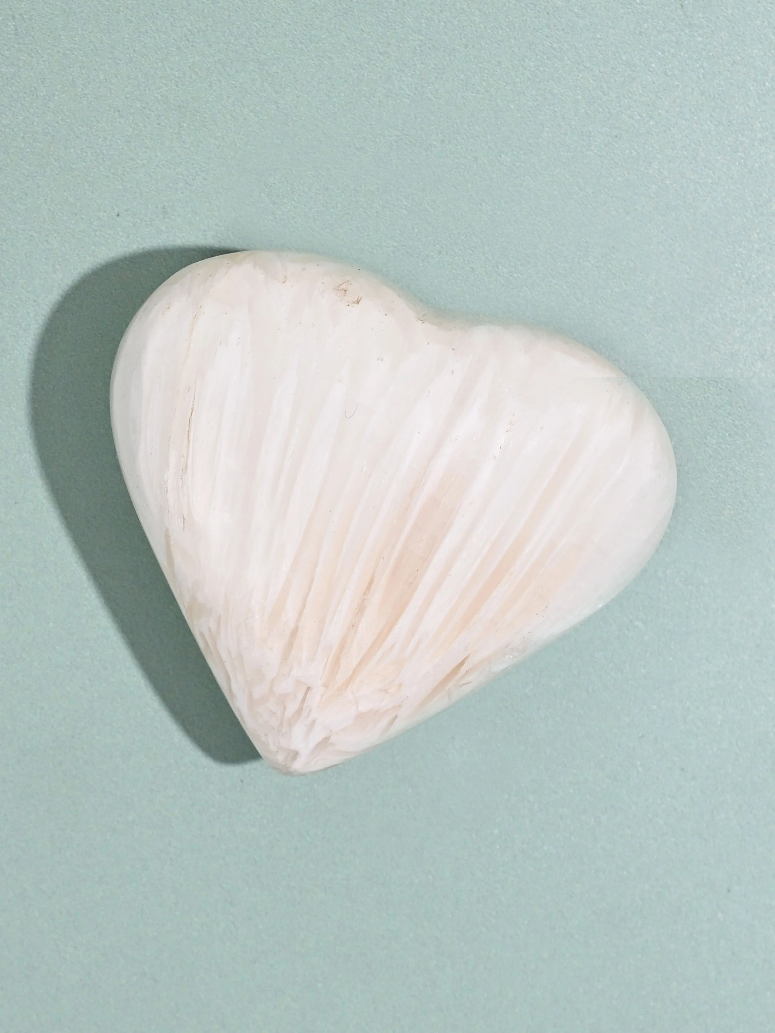 Scolecite Heart - Image 3