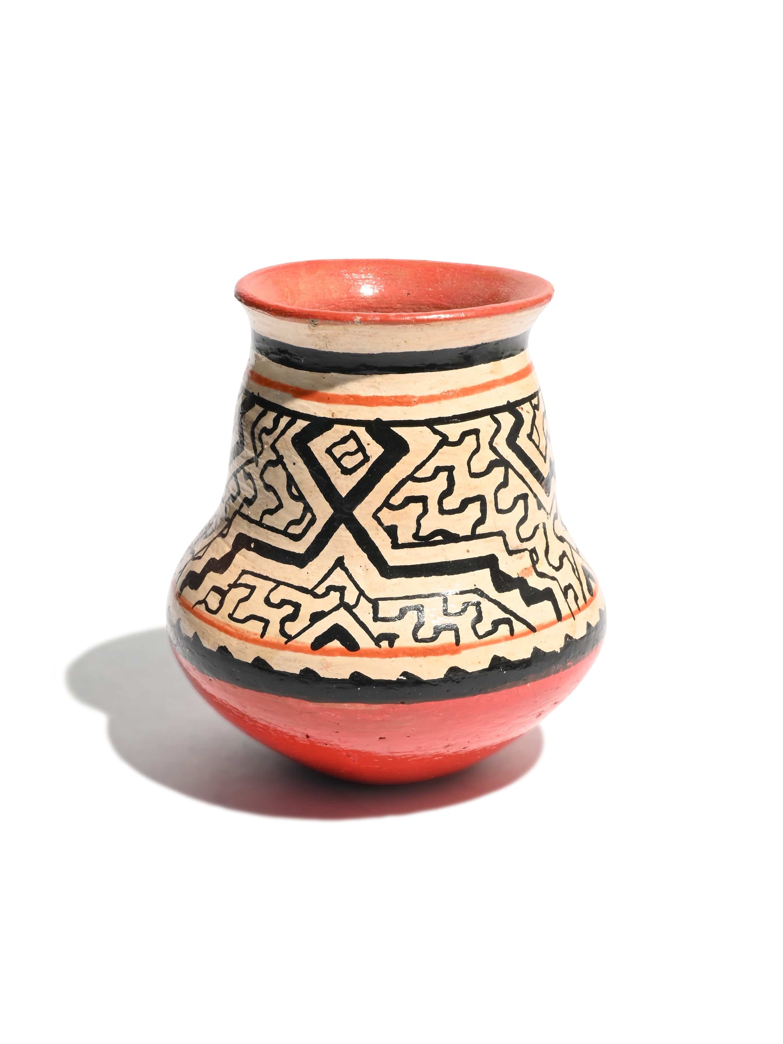 Shipibo Amazon Jungle Ceramic Vase - Image 3