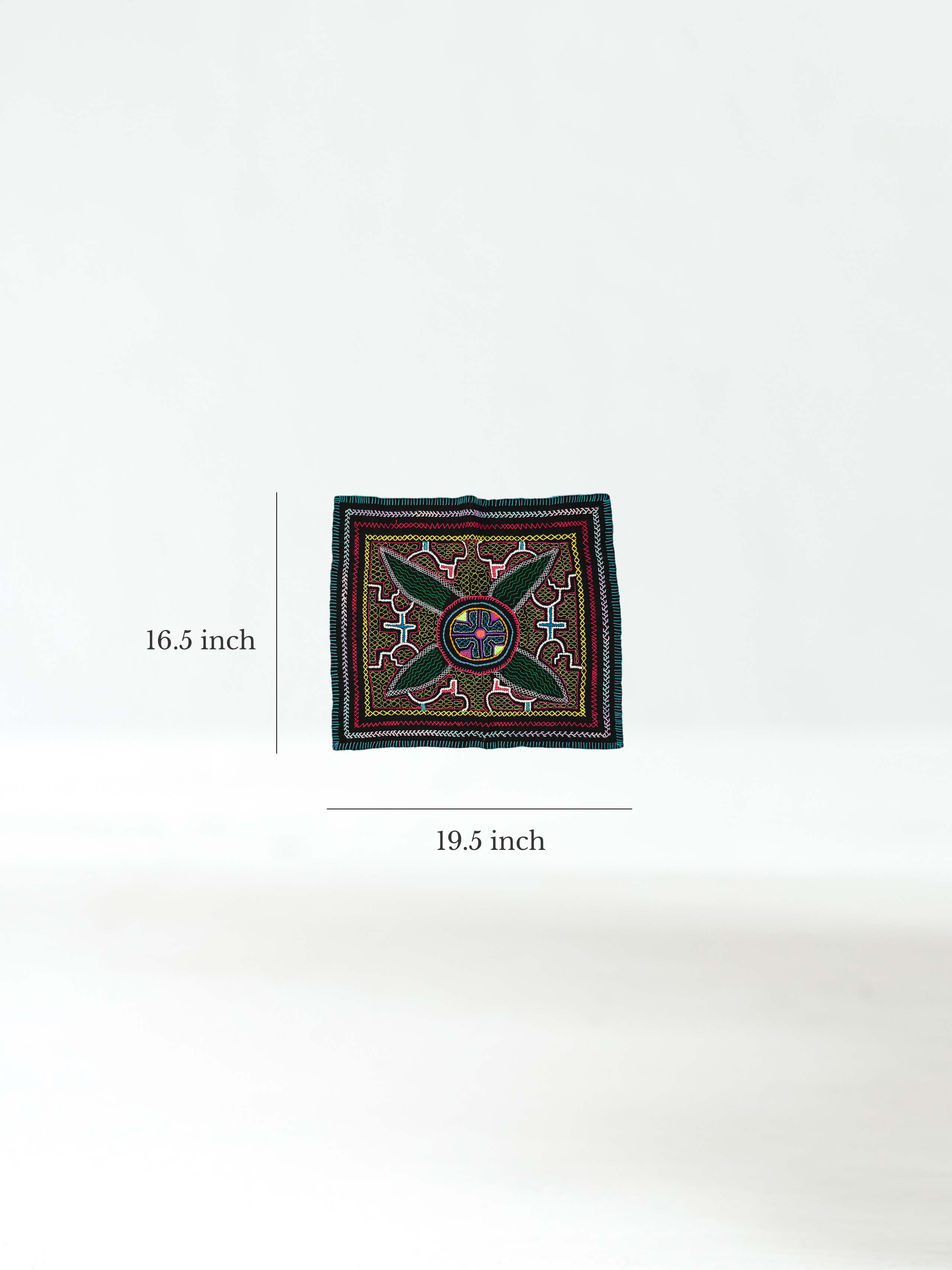 2NDS/DISCOUNTED Shipibo Embroidery Cloth - Medium - Image 4
