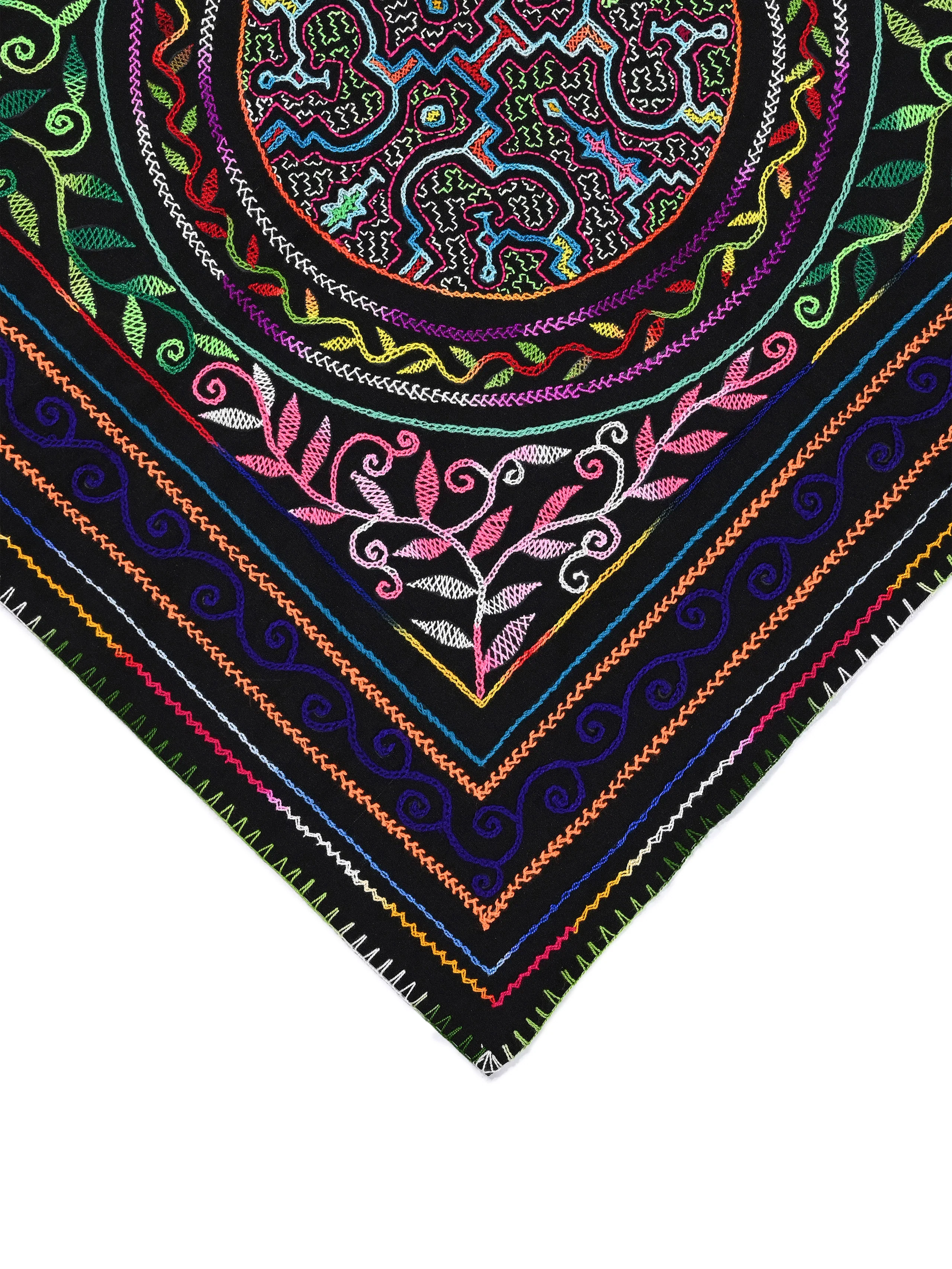 Shipibo Embroidery Cloth - Large - Image 2