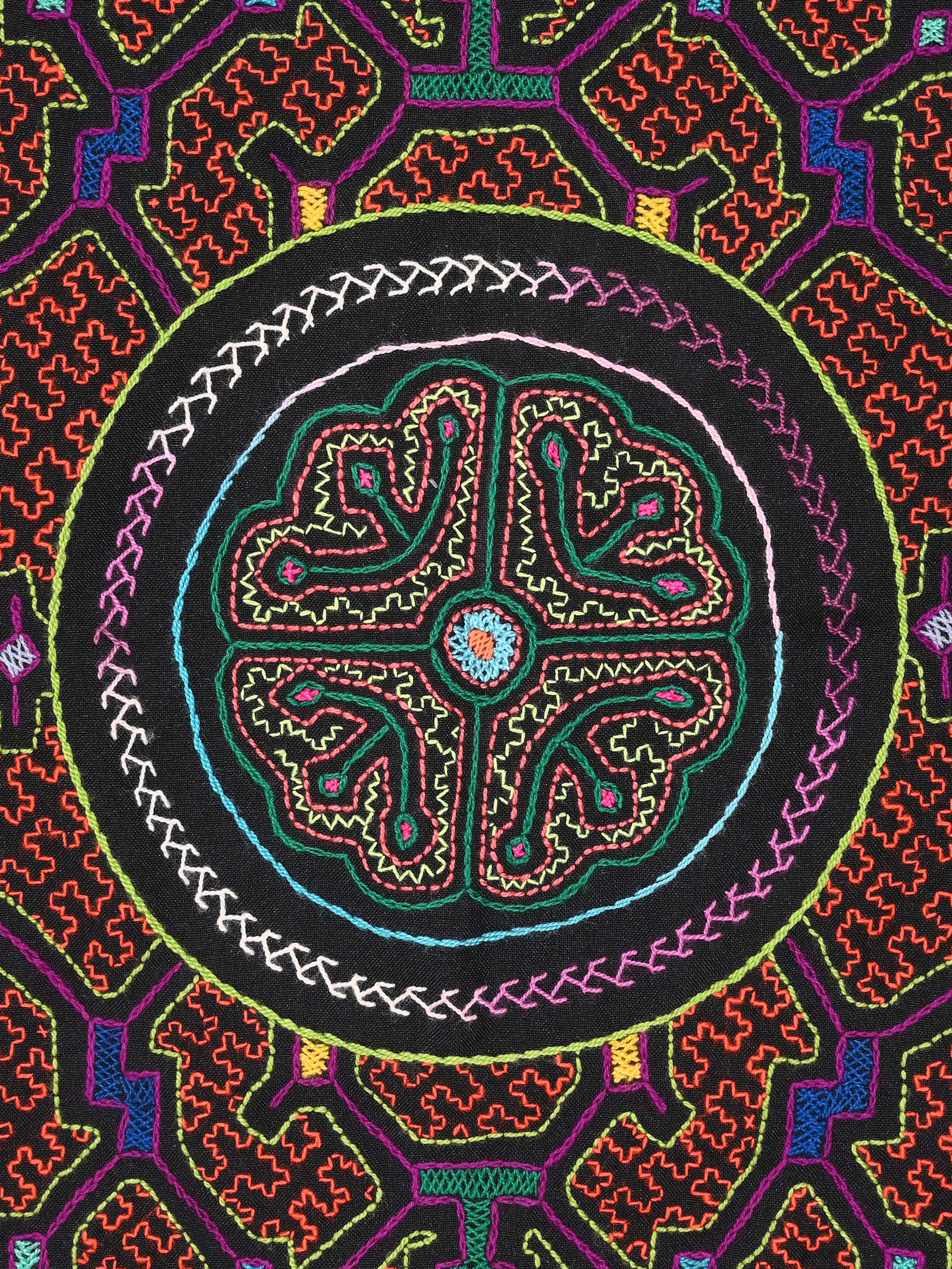 Shipibo Embroidery Cloth - Medium - Image 2