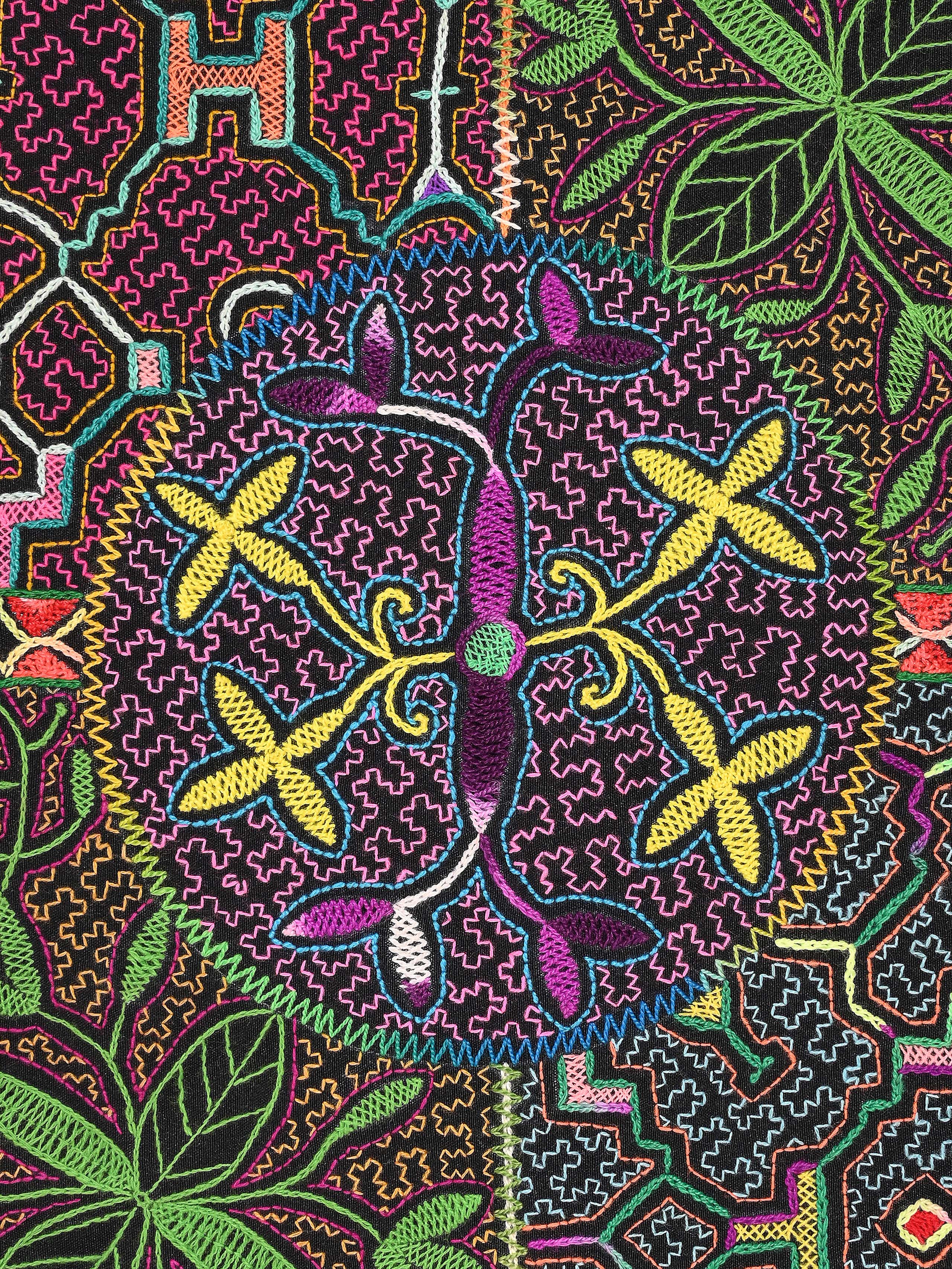 Shipibo Embroidery Cloth - Medium - Image 2
