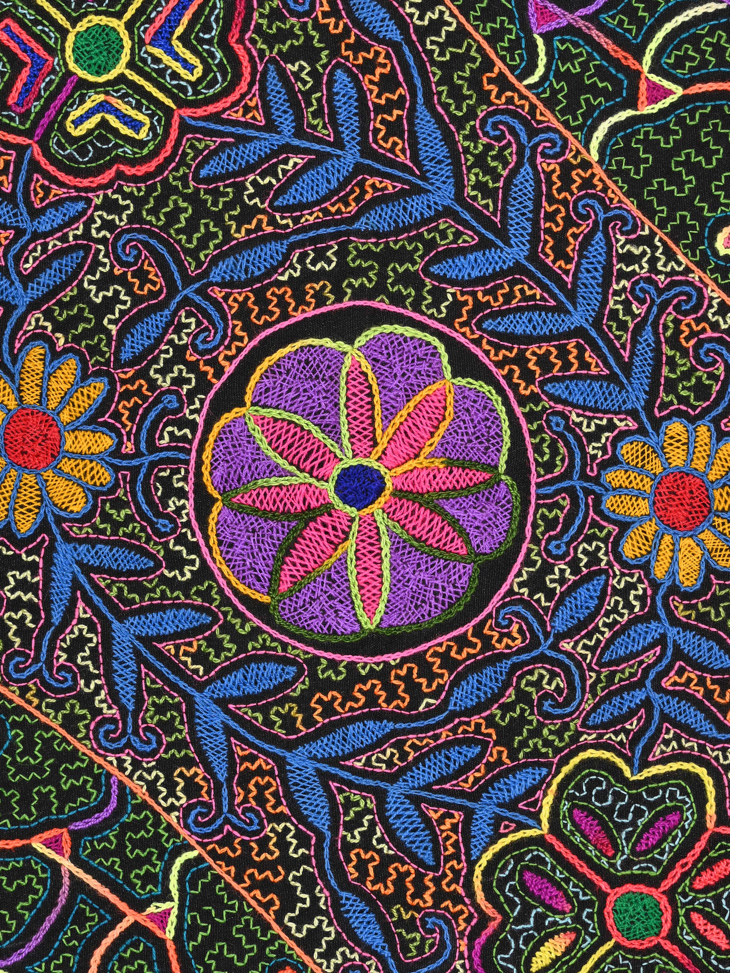 Shipibo Embroidery Cloth - Medium - Image 2