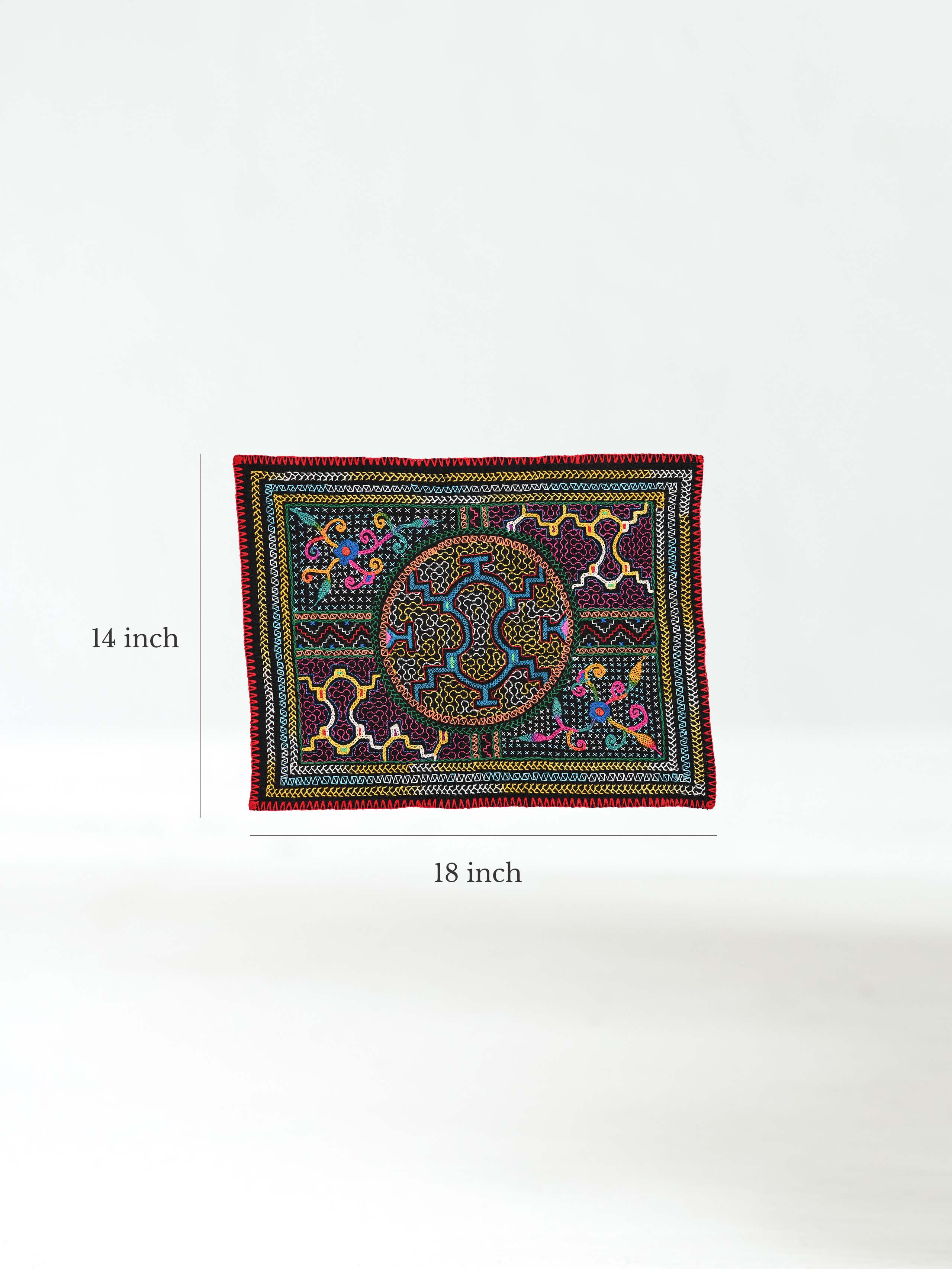 Shipibo Embroidery Cloth - Medium - Image 4