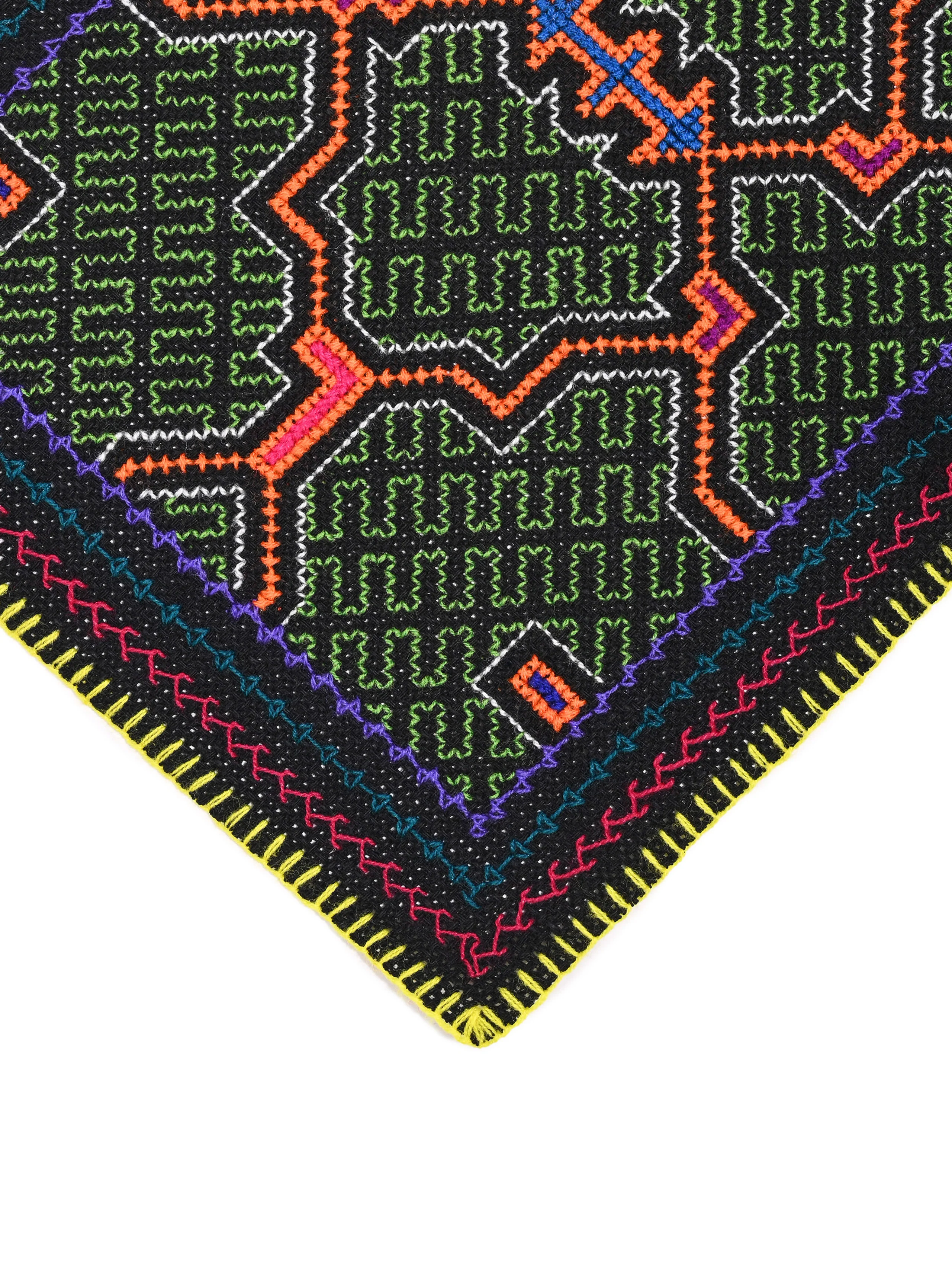 Shipibo Embroidery Cloth - Mini - Image 3