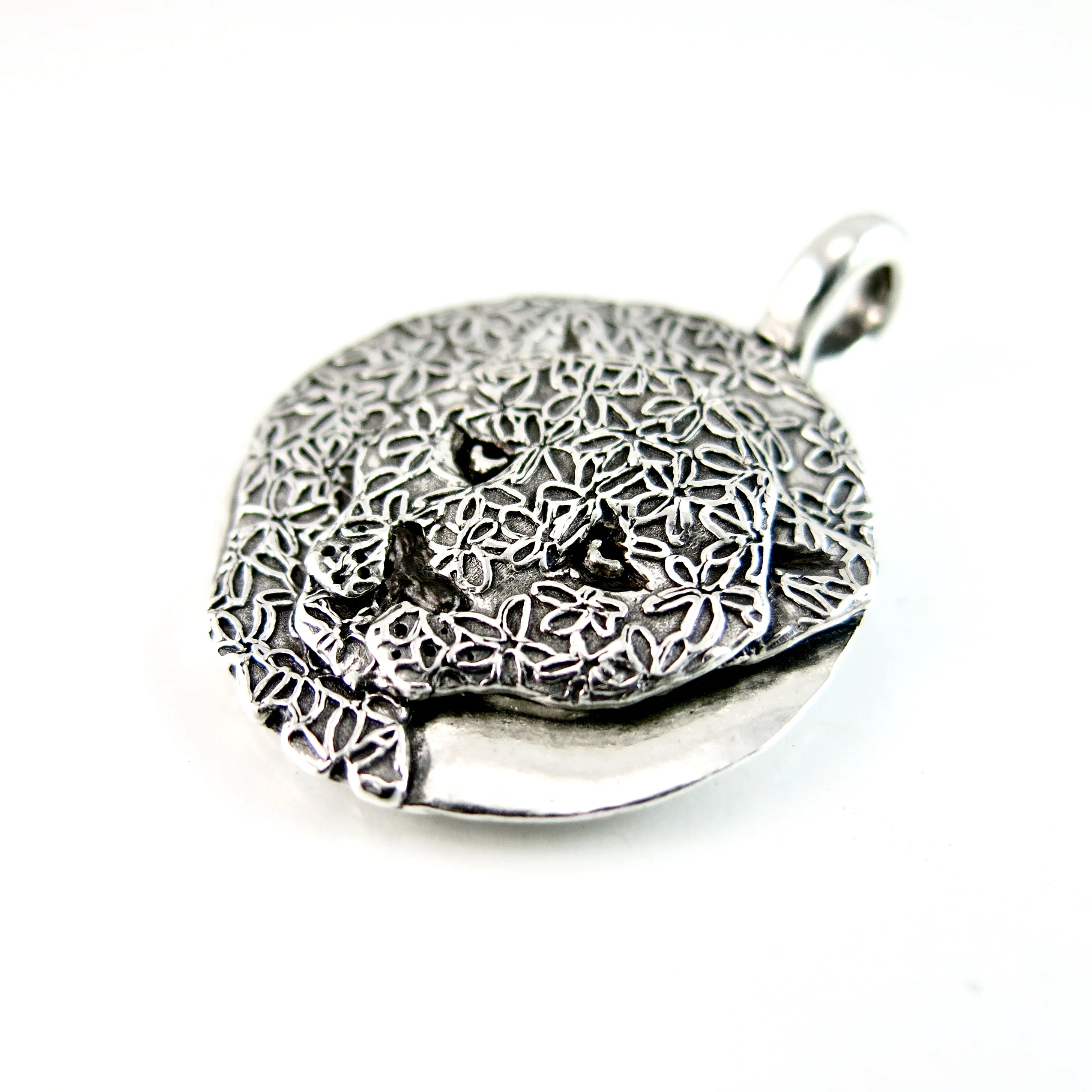 Fine Silver Jaguar Totem Pendant - Image 2