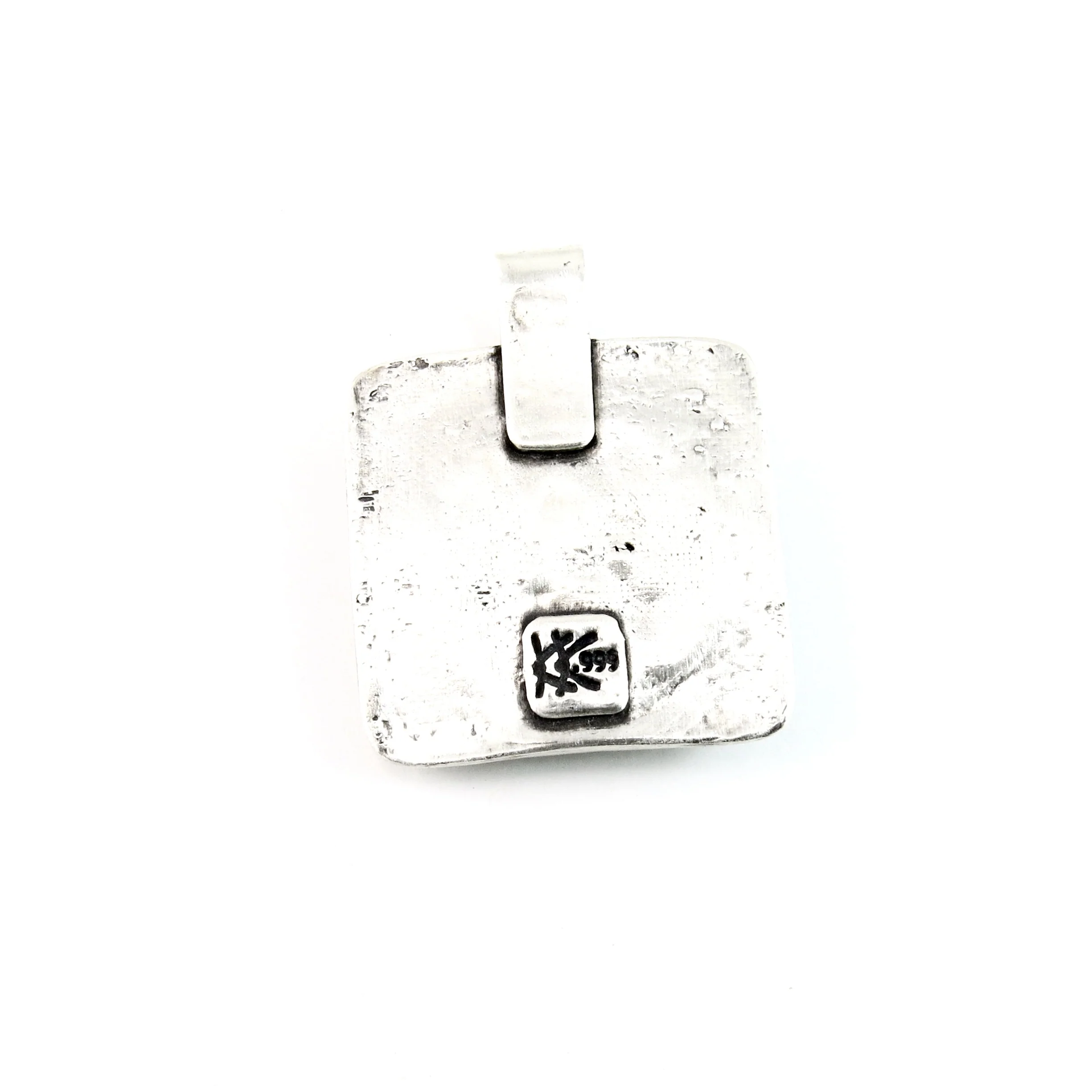 Fine Silver Wolf Totem Pendant - Image 3