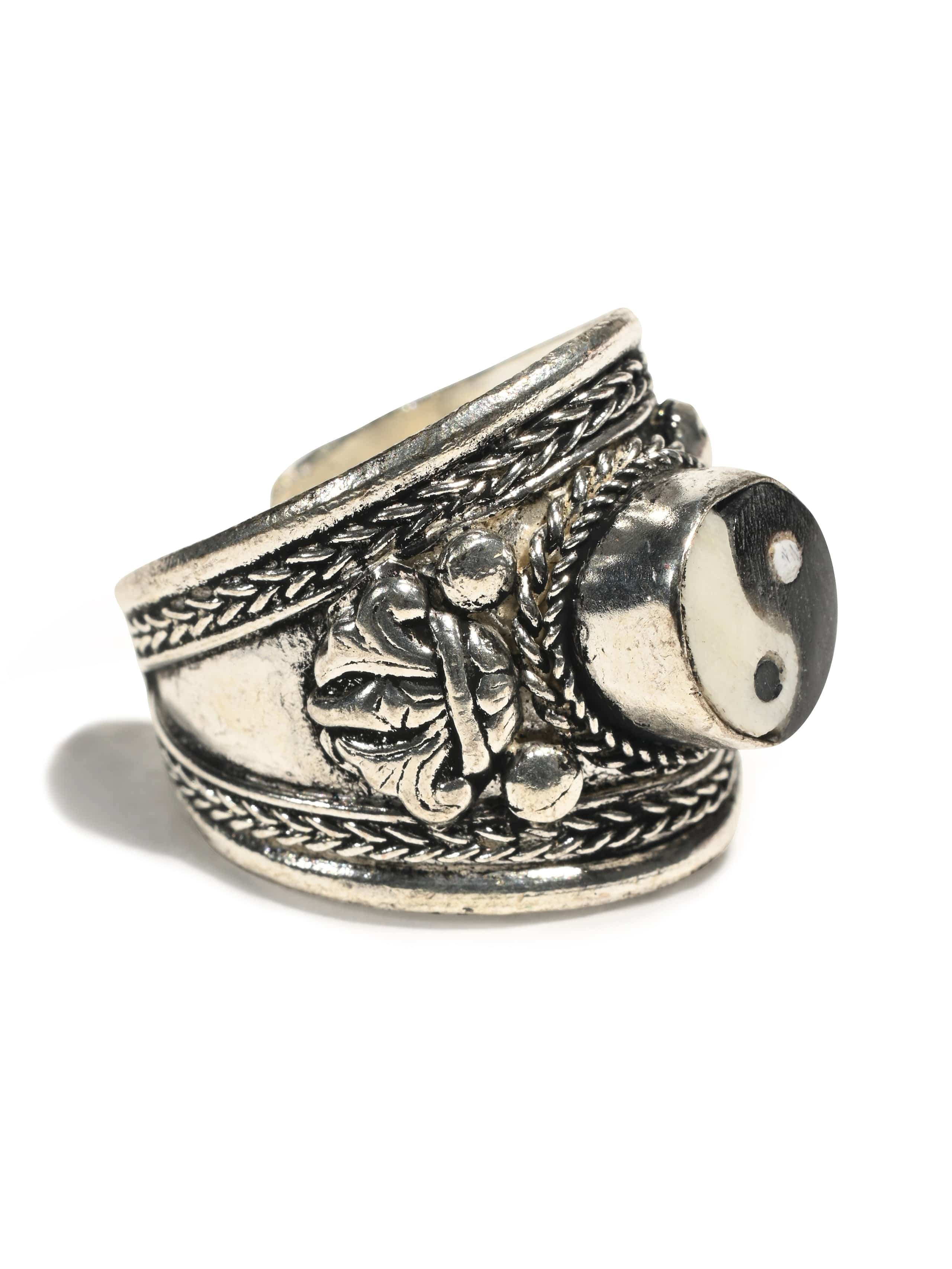 Tibetan Dorje Yin Yang Finger Ring - Image 3